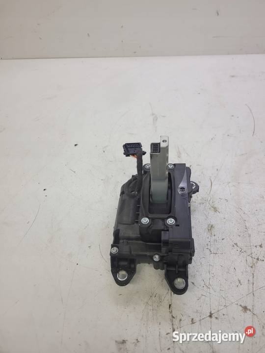 WYBIERAK BIEGÓW LEWAREK AUDI A4 B9 A5 8W1713041E