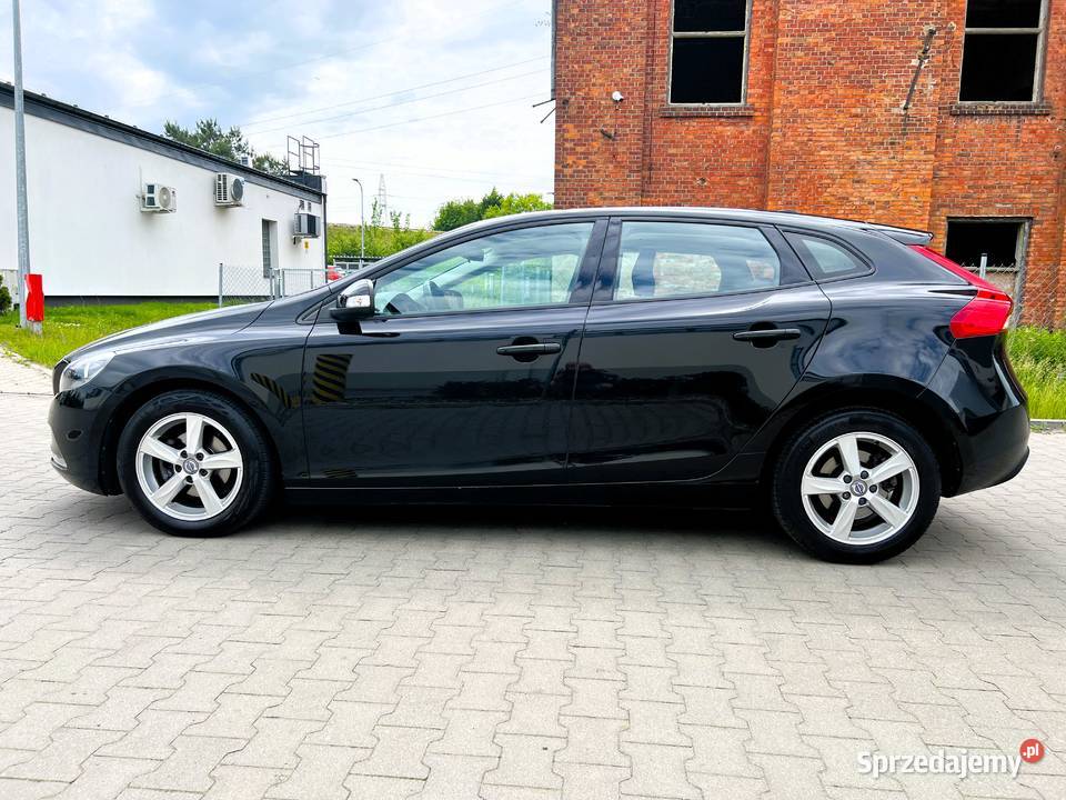 Volvo V40 Zarejestrowany Navi Czujniki 115KM Płock sprzedam