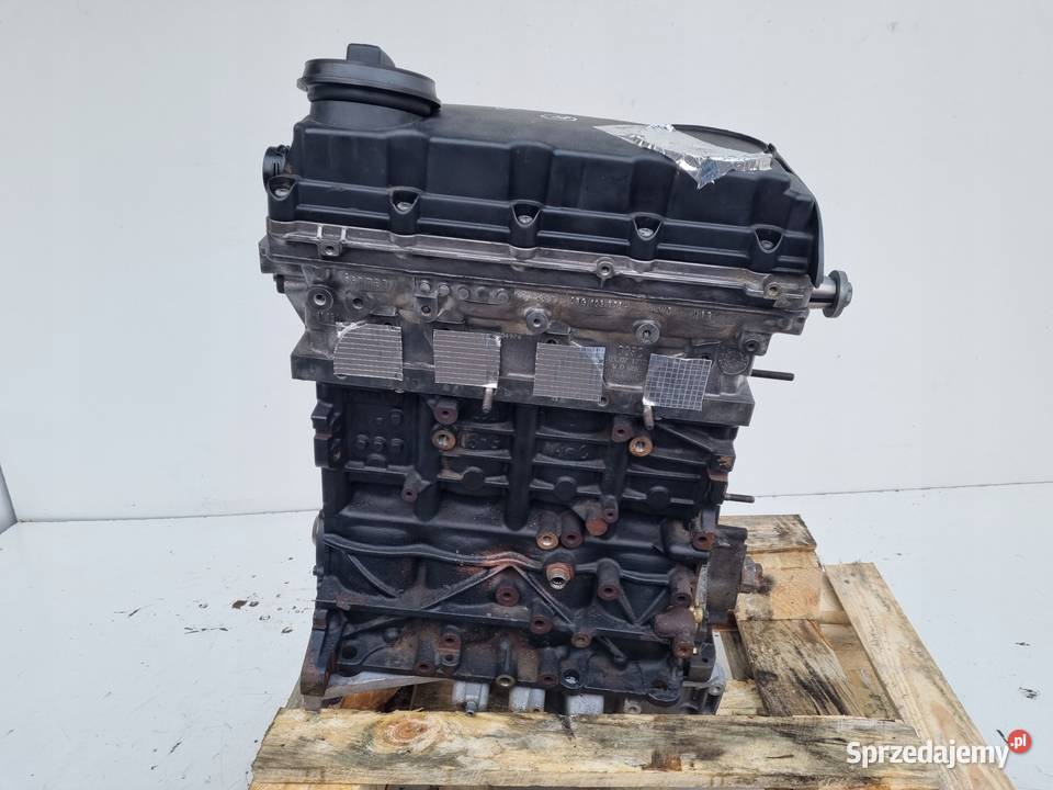 SILNIK PRZEGLĄDZIE Audi A4 B7 20 TDI 140 pali Rudka