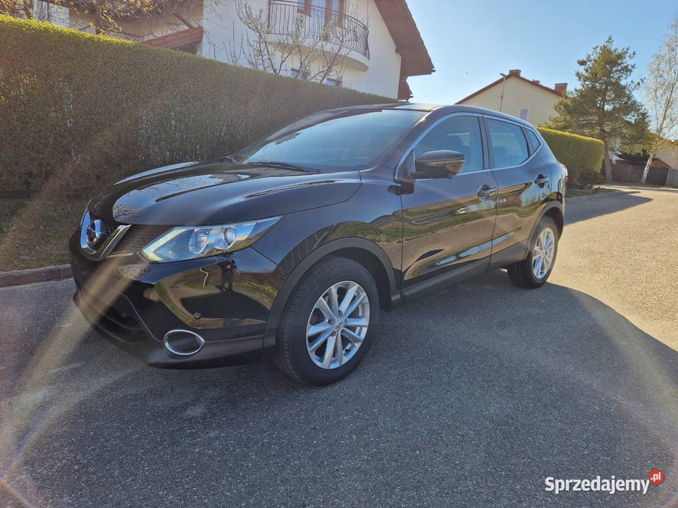 Nissan Qashqai AUTOMAT kamery 360 niski przebieg 130KM