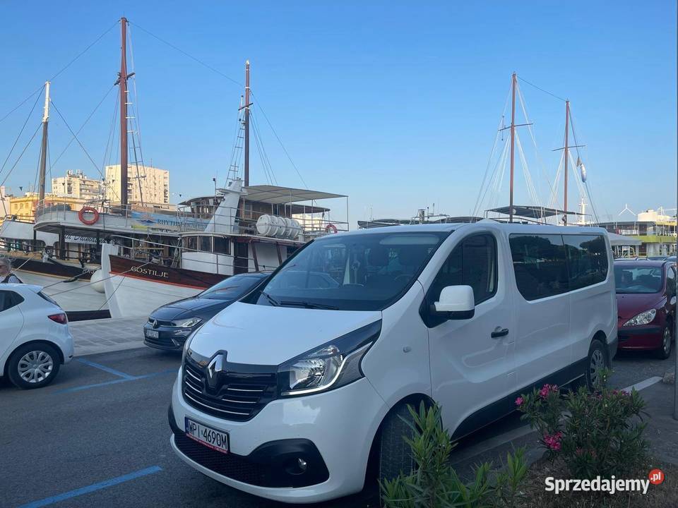 Wynajem busa 9osobowego Wypożyczalnia busów Warka