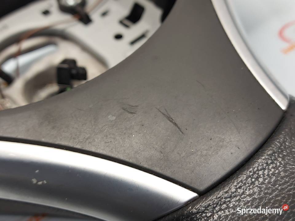 BMW 1 E82 11r kierownica 3051626 osobowe świętokrzyskie Kielce sprzedam