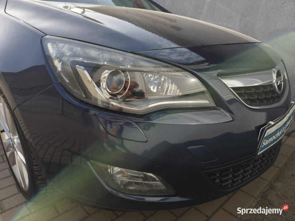 Opel Astra Zadbany serwis bogata wyposażenia J światła do jazdy dziennej Zgierz