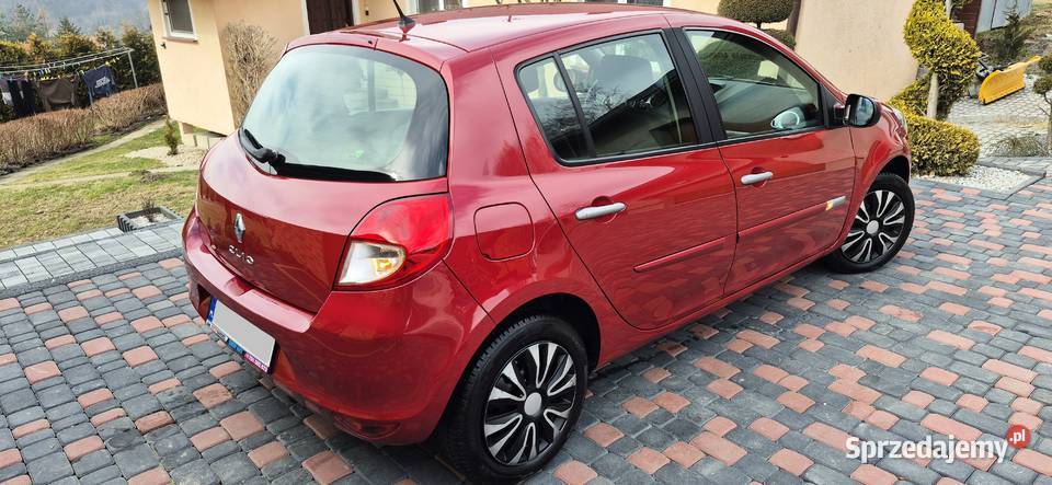 RENAULT CLIO 2011 LIFT 5 DRZWI 1 WŁ 12 101 NOWE kupiony w Polsce Tarnów