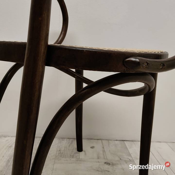 krzesło gięte Fameg model B09 siedzisko rattan Radomsko
