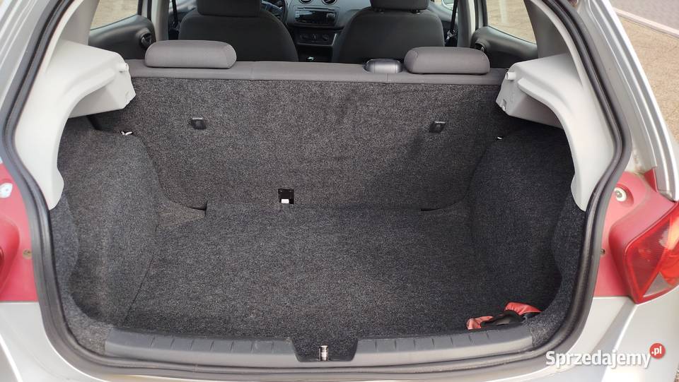 Seat Ibiza 14 benzyna 86 5 Drzwi Zadbany garażowany Bytów