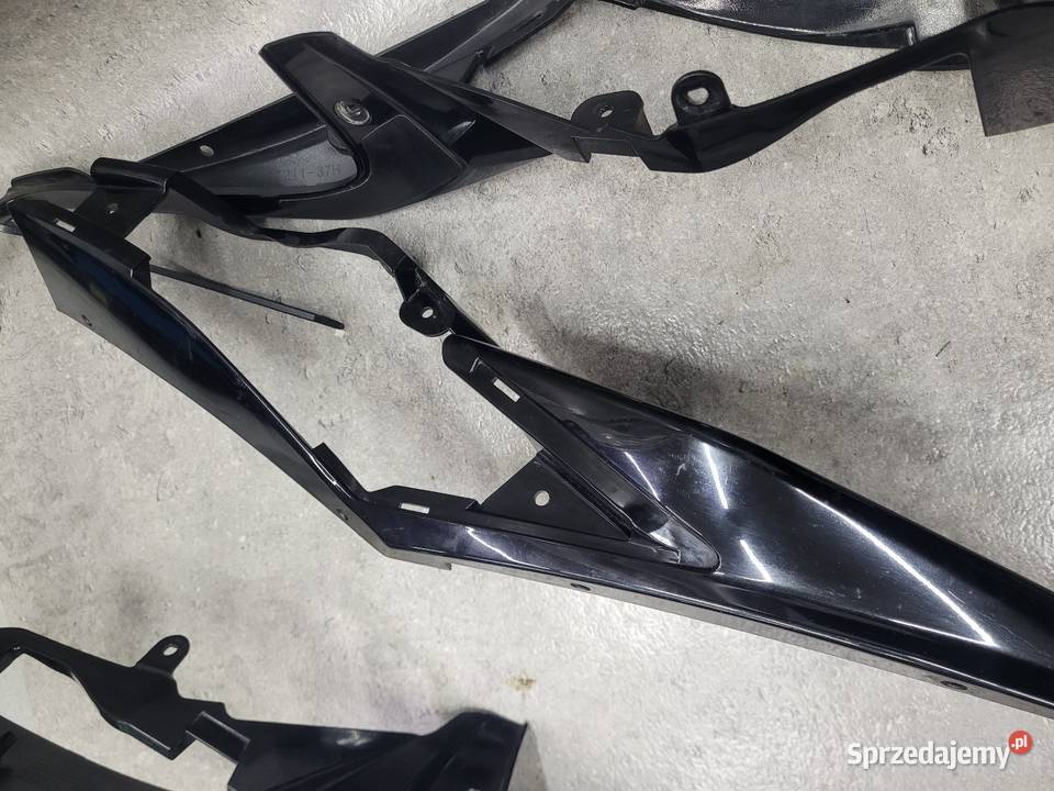 Suzuki GSXR GSXR 600 750 k8 k9 ogon zadupek tył Nowy Tomyśl