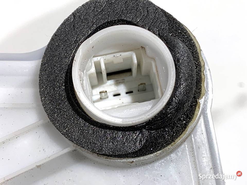 ZAMEK DRZWI PRAWY PRZÓD TOYOTA CHR Crossover osobowe