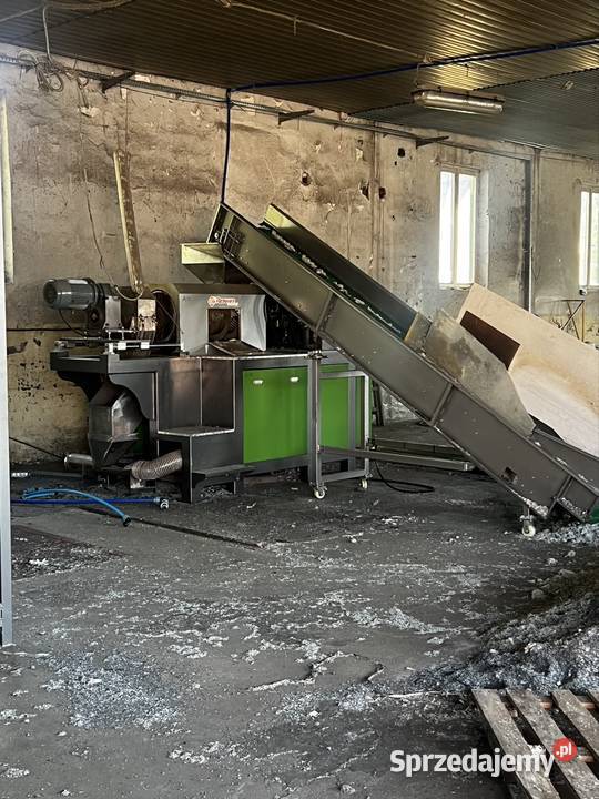 Sprzedam sqeezer Regulus Machinery LTD Nowe Miasto Lubawskie