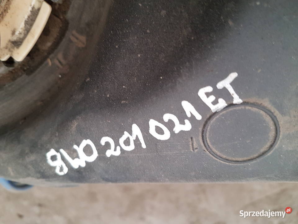 AUDI A4 B9 KOMBI 20 TDI ZBIORNIK PALIWA BAK