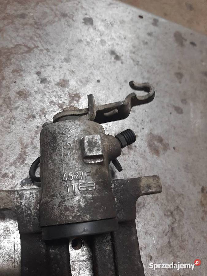 ZACISK HAMULCOWY PRAWY TYLNY Golf 5 plus TRW dolnośląskie Syców sprzedam