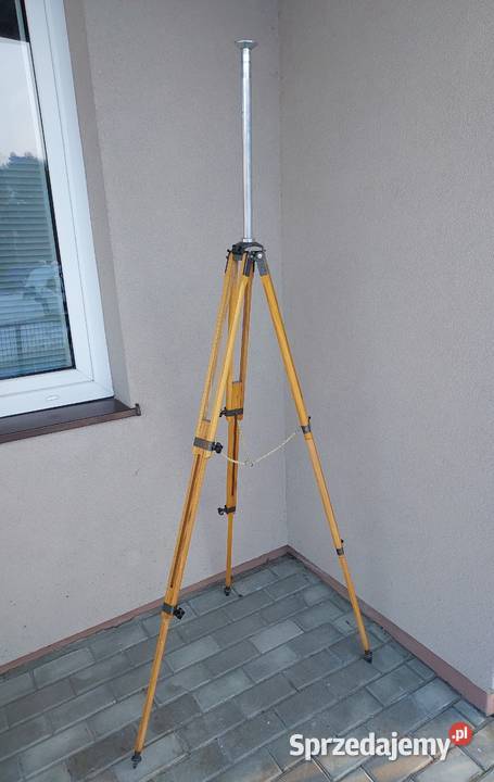 Stary drewniany trójnóg statyw fotograficzny Tczew