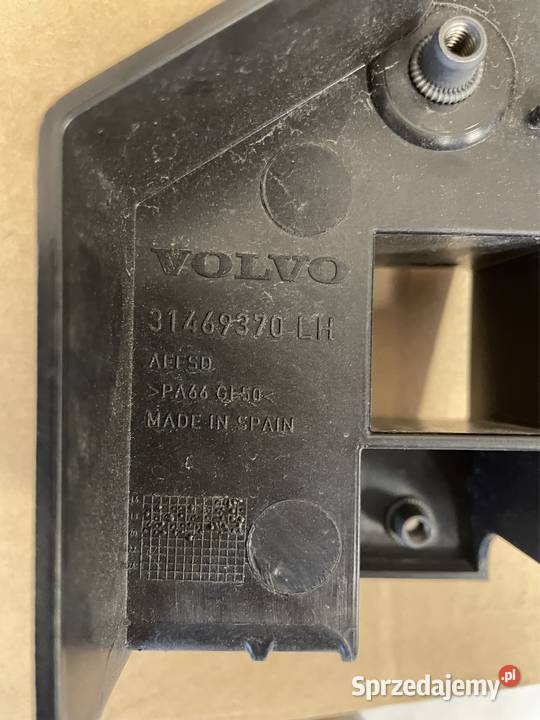 Volvo xc40 mocowanie 31469370 LH osobowe Kozubszczyzna