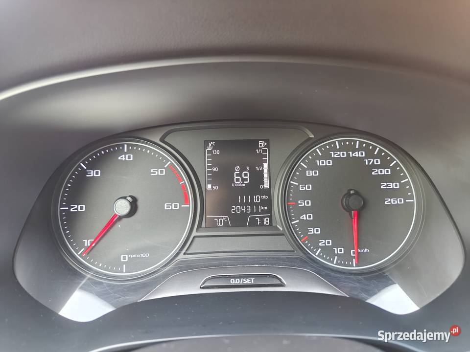 Seat Leon 2016 16tdi bezwypadkowy salon polska czujnik deszczu śląskie Bielsko-Biała