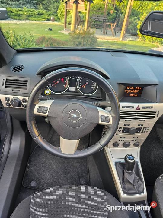 Sprzedam Opel Astra H Cabrio 1900cm3 Jarosław sprzedam