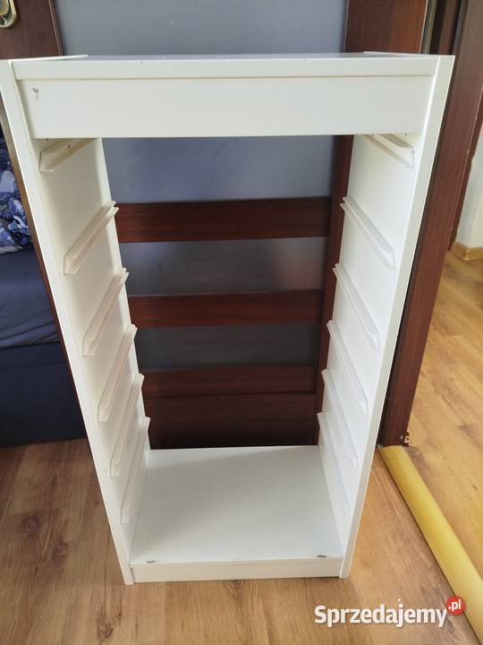 Biurko i regał dziecięcy Pińczów