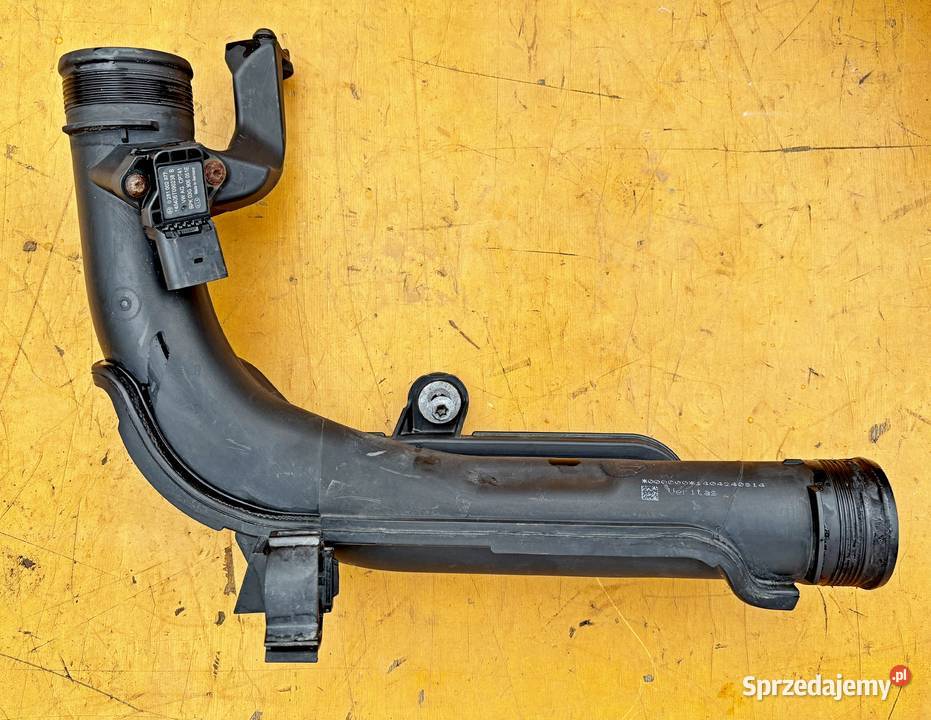 VOLKSWAGEN PASSAT B6 B7 TOURAN 20 TDI RURA Przewody powietrza Radom