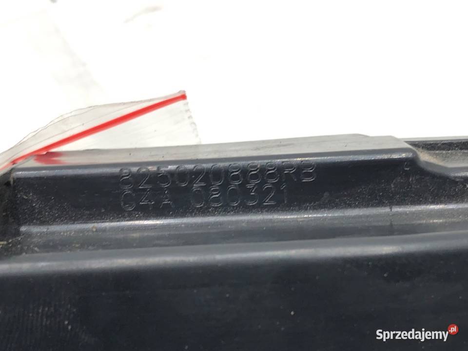 ZAMEK DRZWI PRAWY TYŁ DACIA DUSTER SUV