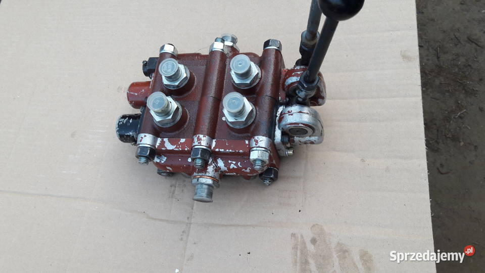 Zawór hydrauliczny podnośnika Sarzyna