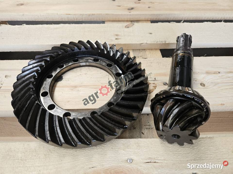 Wałek atakukoło Z9x37 Massey Ferguson 6180 6270 Układ kierowniczy i oś przednia Byków sprzedam