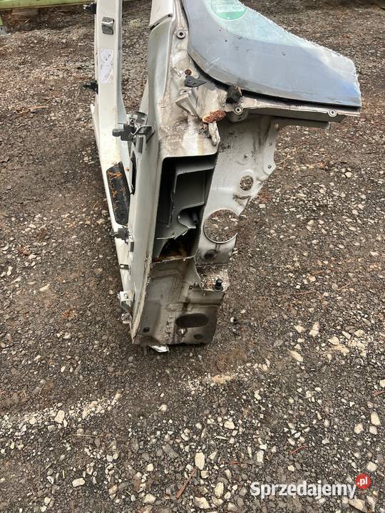 BMW X3 F25 PRÓG PRAWY SŁUPEK A B ĆWIARTEK BOK sprzedam