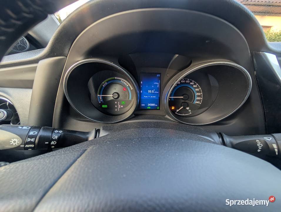 TOYOTA AURIS 18 HYBRYDA Góra Kalwaria