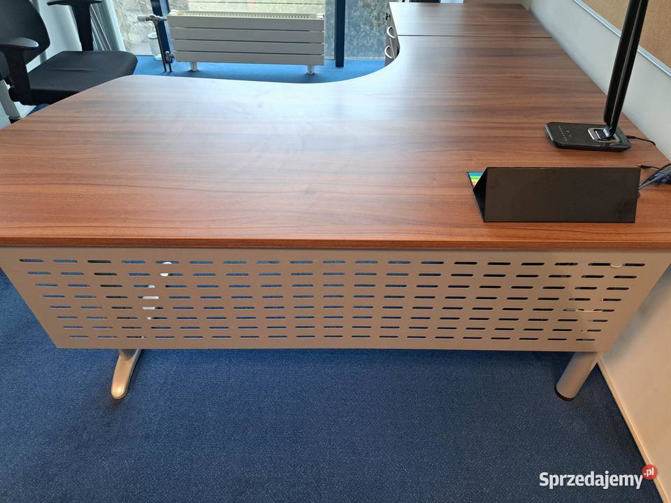 Biurko półokrągłe