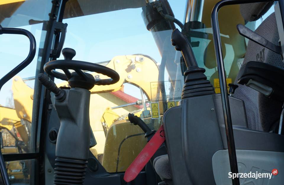 Koparka kołowa CAT M 320 F 2016 świętokrzyskie Jeziorko