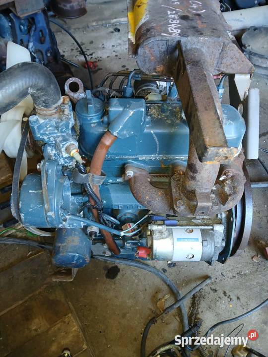Silnik kubota u1105 i v1303 Silnik i osprzęt Leżajsk sprzedam