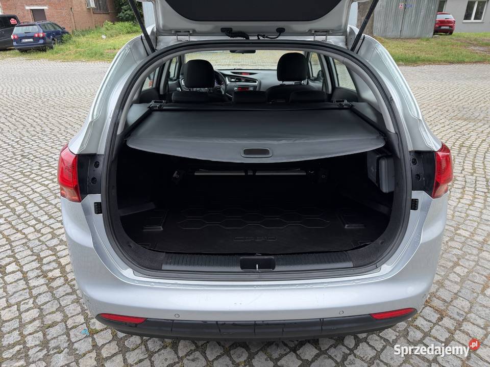 KIA CEED 14 cdrI s LIFT Kombi 2017r 186 Zadbany Rok produkcji 2017 opolskie Prudnik