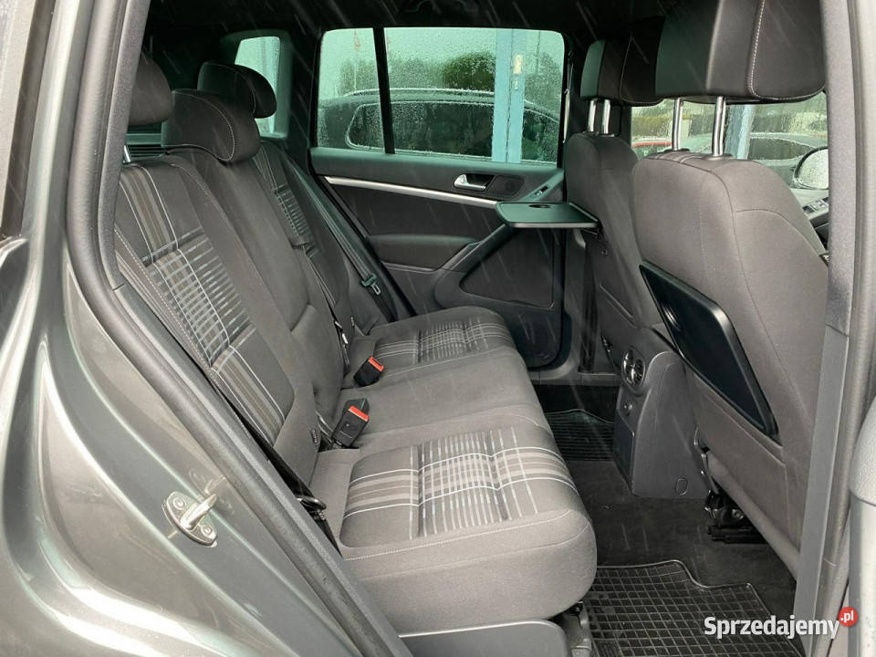 Volkswagen Tiguan 4x4 dsg navi PDC led LIFT elektryczne lusterka Żory sprzedam