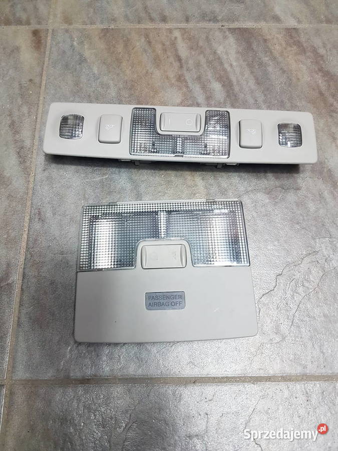 AUDI A8 S8 D2 LAMPKA WEWNETRZNA 4B0947105B osobowe