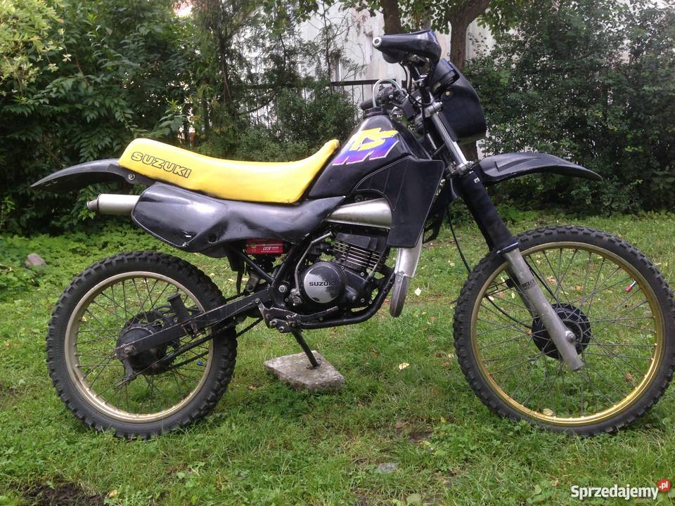Suzuki ts 70 remoncie Motocykle, skutery, quady Szczecinek
