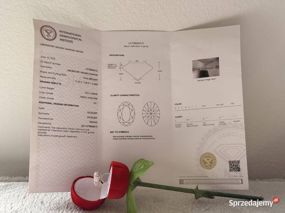 Ekskluzywny pierścionek damski 18karatowe białe Szczecin sprzedam