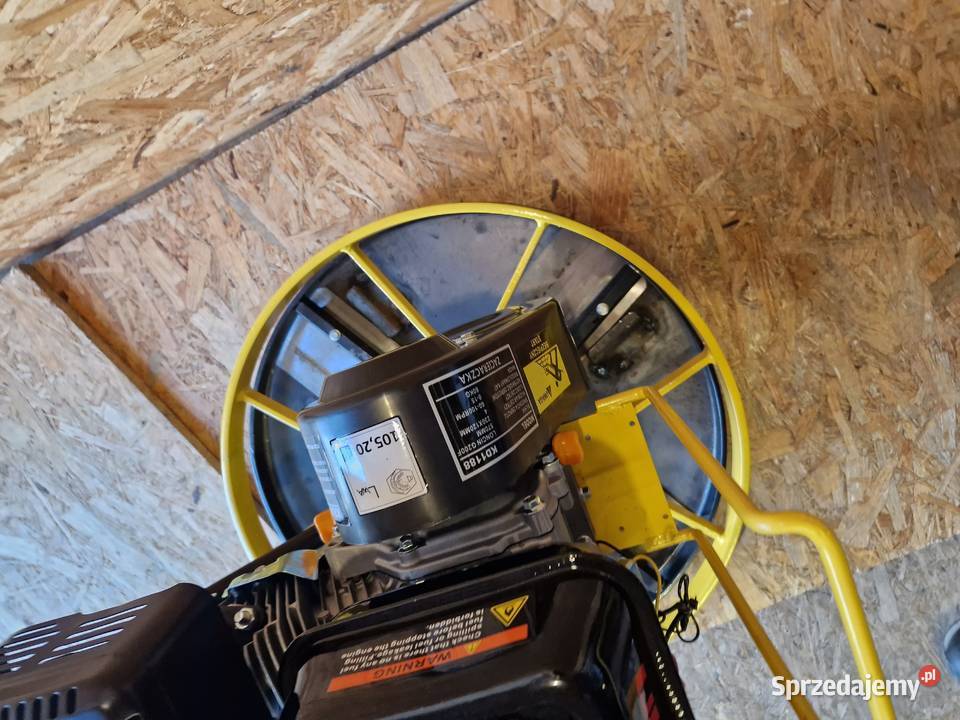 ZACIERACZKA SPALINOWA DO BETONU 57 TALERZ