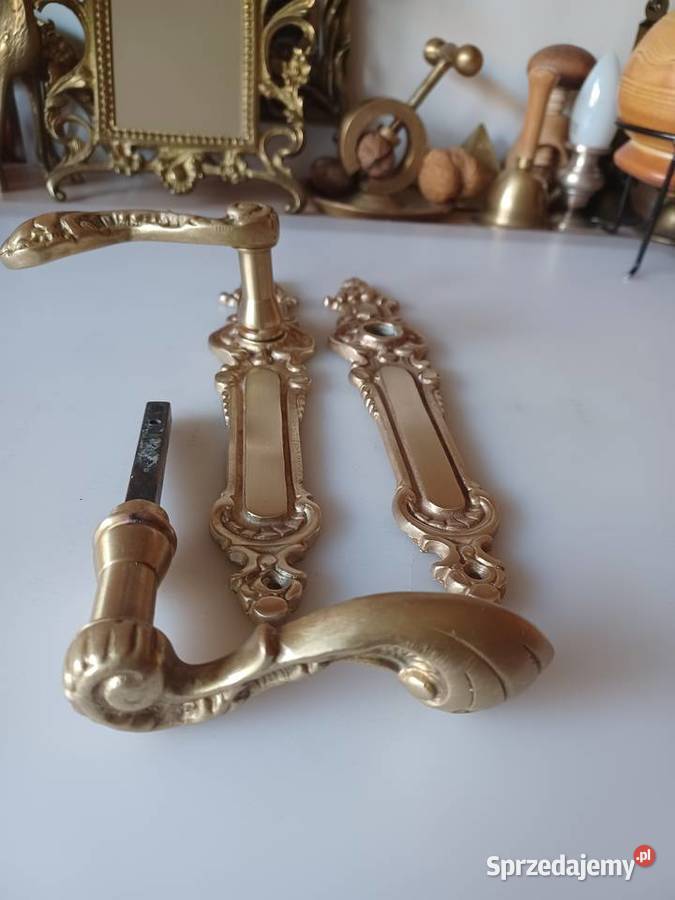 Mosiężne klamki i szyldy wielkopolskie