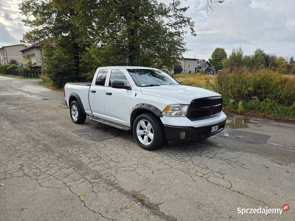 Dodge ram 1500 4x4 57 hemi LPG 2016r małopolskie Olkusz sprzedam
