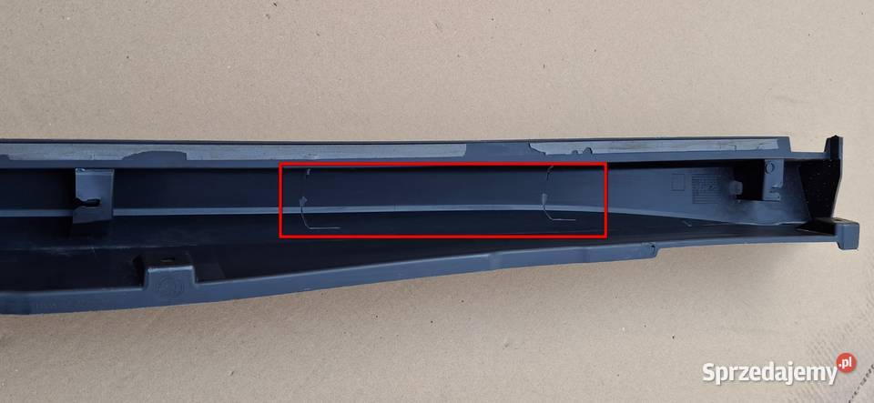 SKODA ENYAQ IV LISTWA PROGOWA PRAWA PRÓG Bieleń sprzedam