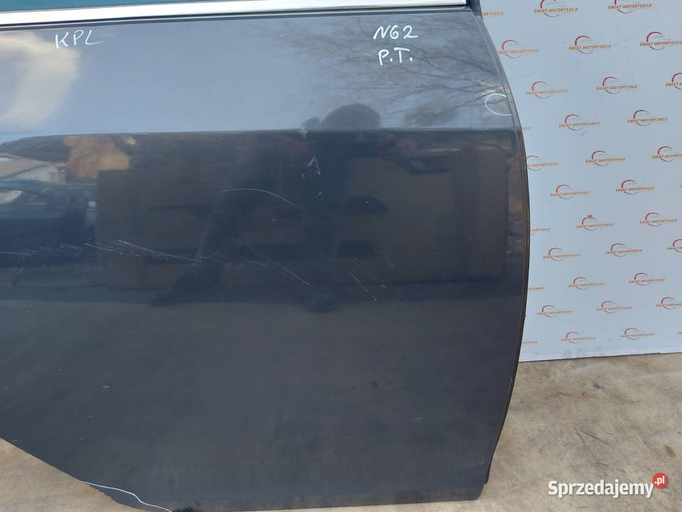 INSIGNIA A I LIFT 16r drzwi prawe tył 180