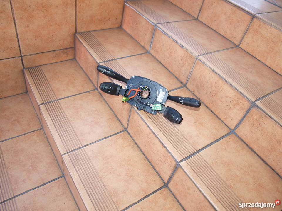 Peugeot 207 308 407 807 Partner przełącznik