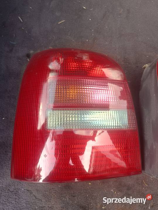 Lampy Tył Prawa Lewa Audi A4 B5 Avant a35 Myszków