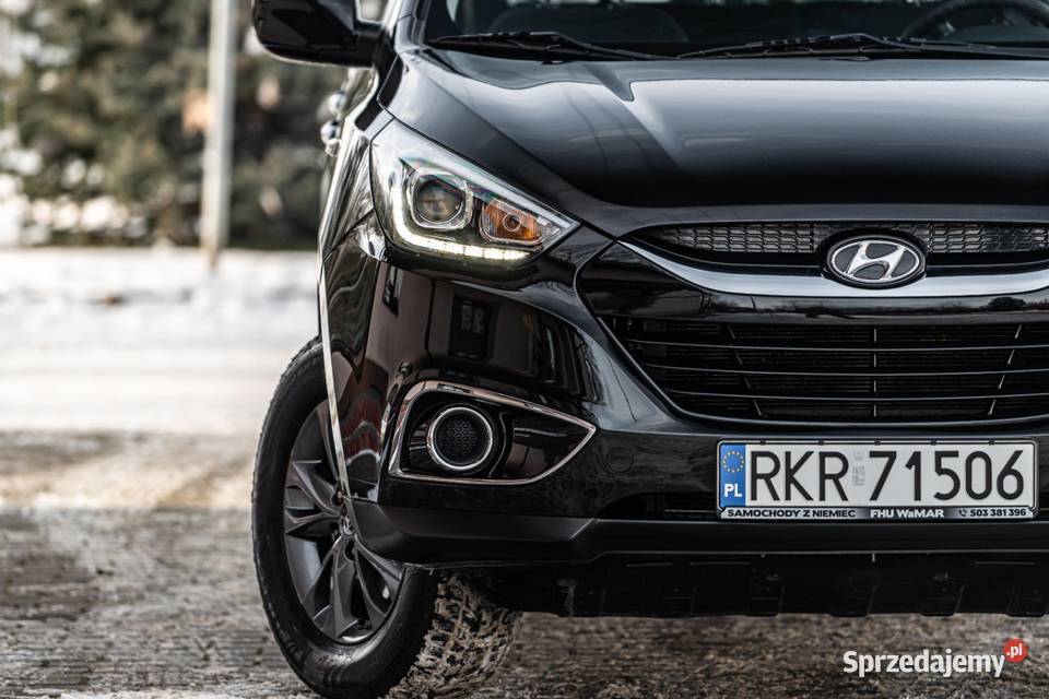 Hyundai ix35 20 benzyna napęd 4x4 Targowiska sprzedam