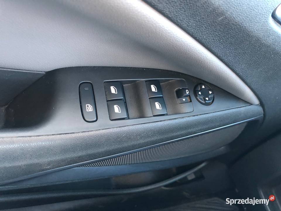 Opel Crossland X Grzana kierownica fotele bogata manualna