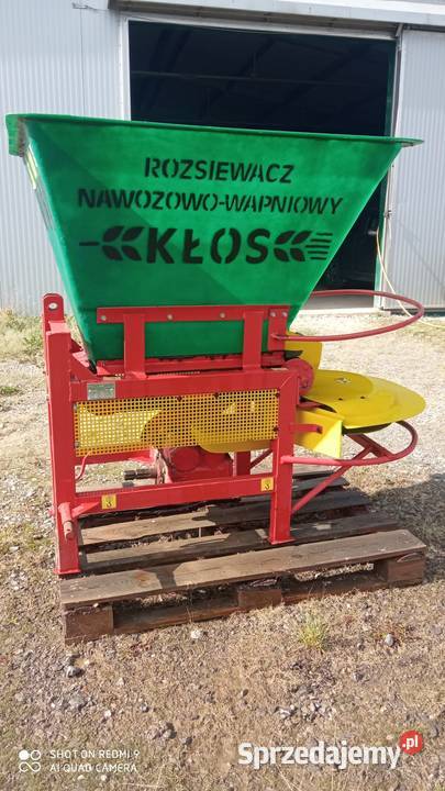 Rozsiewacz Kłos N021 Rozsiewacze nawozów Stary Pożóg