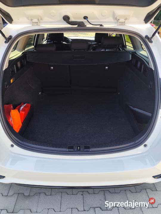 Toyota Auris II Boguchwała