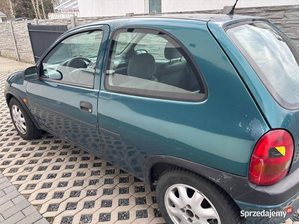 Opel Corsa skoczek do pracy Motoryzacja Dąbcze