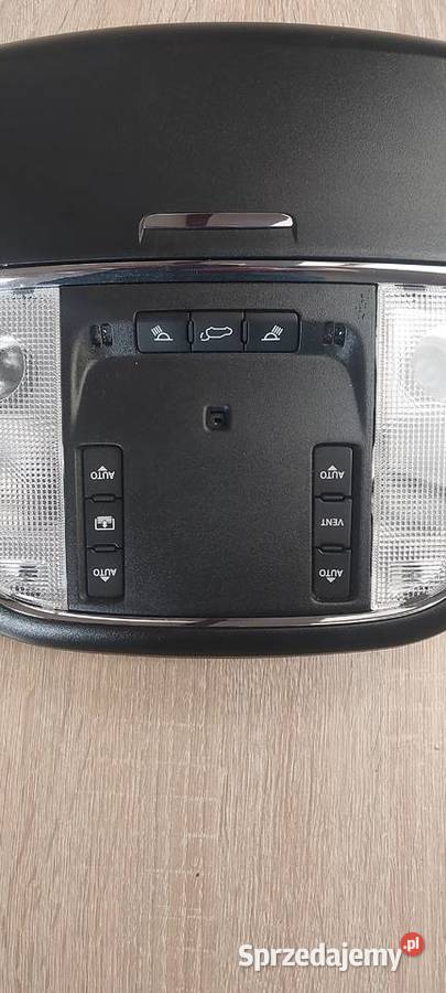 Lampka podsufitki JEEP GRAND CHEROKEE WK2 Szczecin