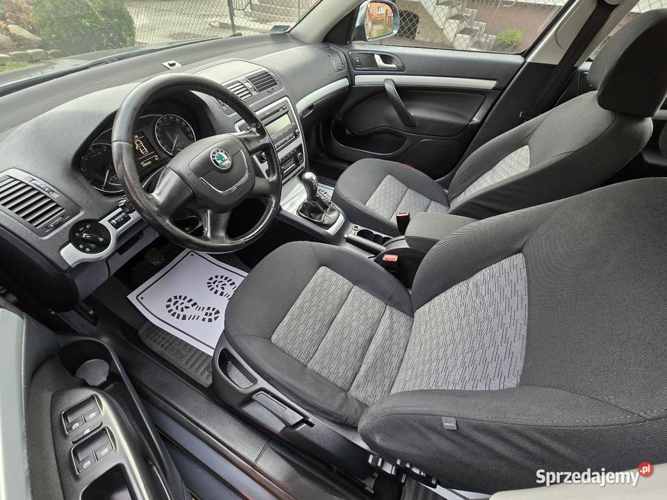 Skoda Octavia KlimatronicNowe opony Zadbana Octavia Janowiec Wielkopolski sprzedam