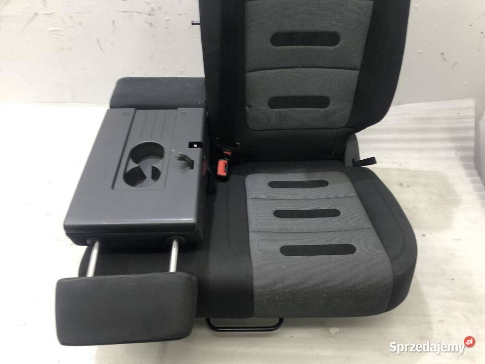 FOTEL LEWY TYŁ VW TIGUAN 5N Fotele i kanapy