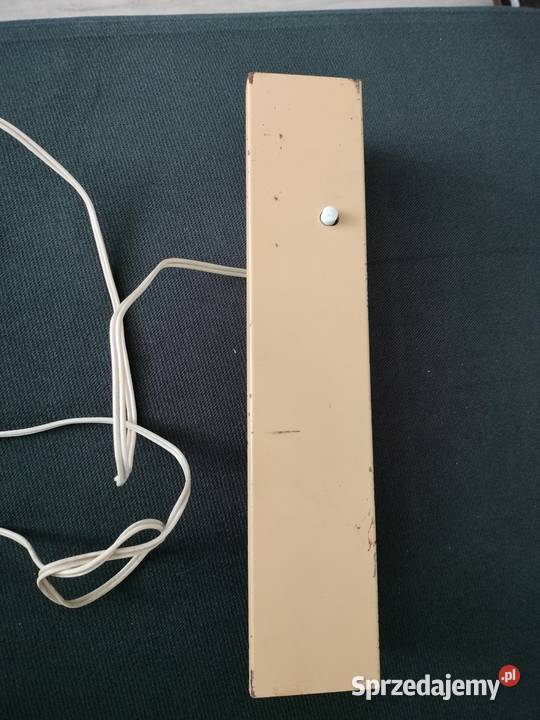 Stara lampka kinkiet pod szafkowa Połam Farel Choszczno